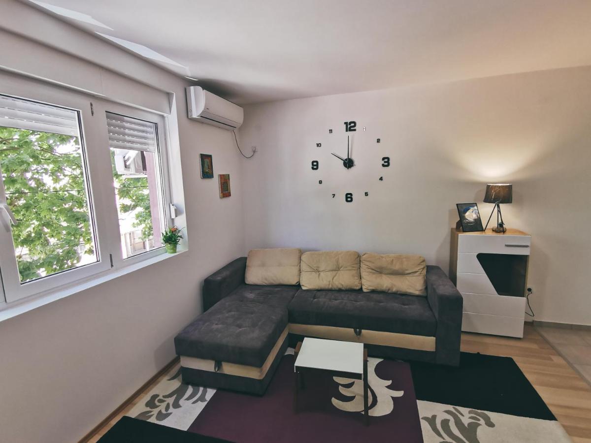 Cozy Corner Apartments - Free Parking & Wi-Fi Чуприя Экстерьер фото